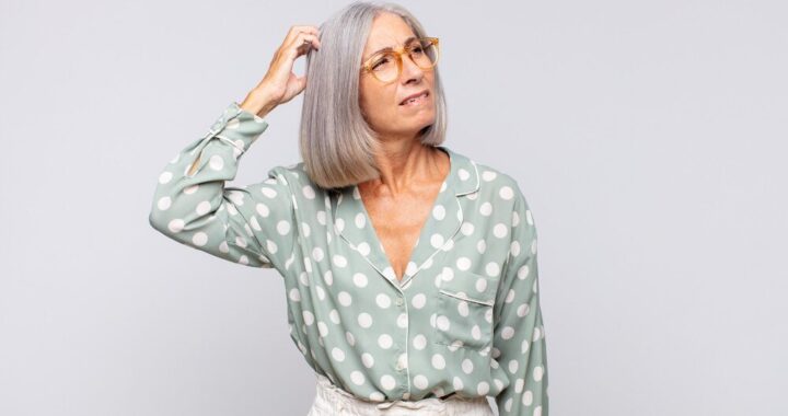 od-czego-siwieja-wlosy---glowne-przyczyny-i-czynniki-ryzyka