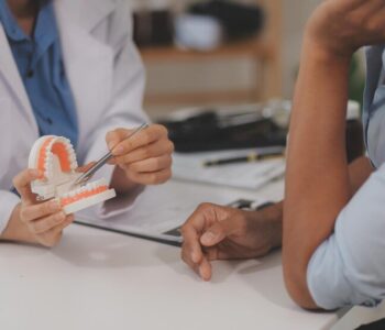 przeciwwskazania-do-ekstrakcji-zeba---kiedy-zabieg-jest-ryzykowny